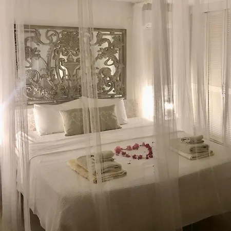 Jade Amour Kalkan