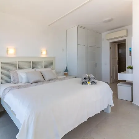 Jade Amour Kalkan